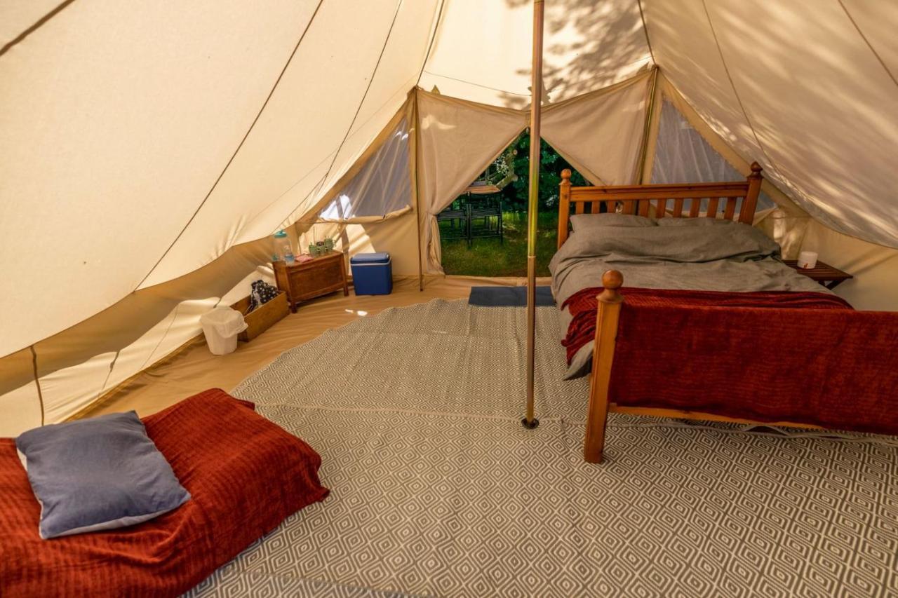 Naturally Glamping Kingsteignton Екстериор снимка